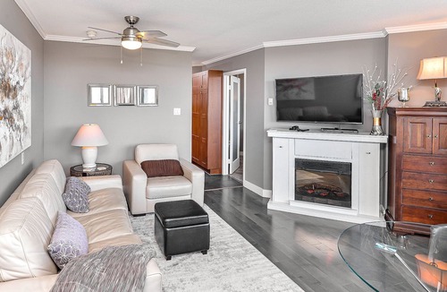James Bay Condo | 1 Bedroom Executive Condo Close To Downtown Victoria And Beacon Hill Park