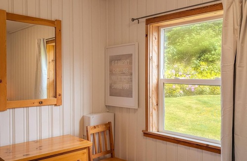 Ucluelet Hotel | 1-Bedroom Full Kitchen | #9