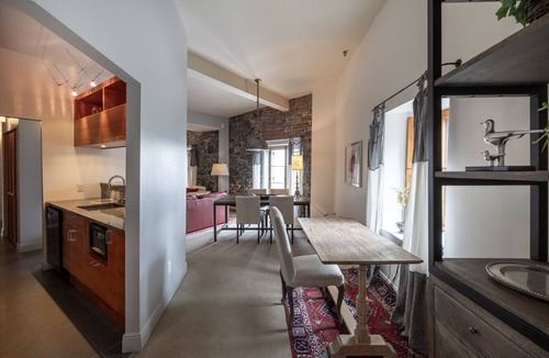 Lower Town Apartment | 1002 · Les Immeubles Charlevoix - 1002