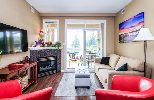 North End Condo | #124 Discovery Bay Ground Level 3 Bed 2 Bath