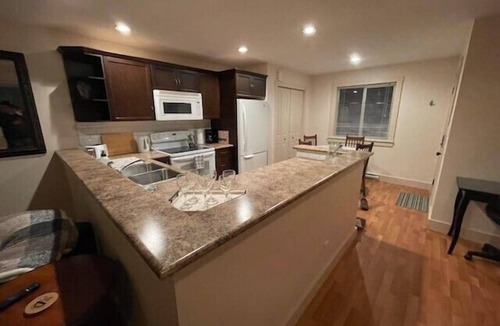 Esquimalt Apartment | #141 Dunsmuir Rd Great 2 bed suite close to town