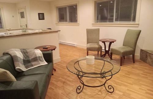 Esquimalt Apartment | #141 Dunsmuir Rd Great 2 bed suite close to town