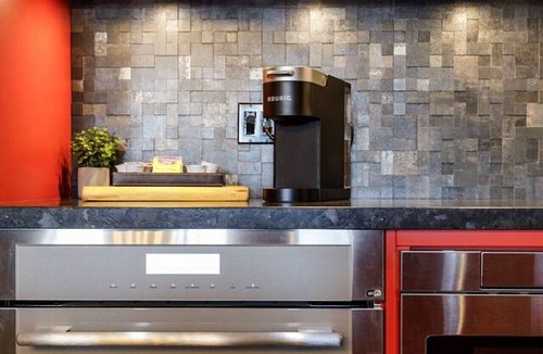Collingwood Condo | 1BR King Suite Overlooking Downtown Collingwood