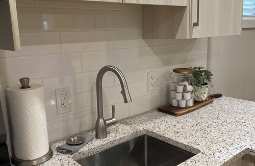 Southeast Calgary Apartment | 2-bedroom apartment in Calgary equipped for long or short stays - Aspen & Embers
