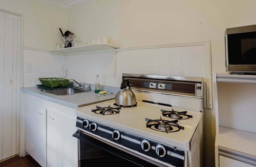 Gravenhurst House | 2-Bedroom Cottage #2 - Shortleaf Pine