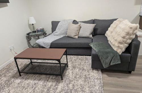 Southwest Calgary House | 2 Bedroom Guest Suite in SW