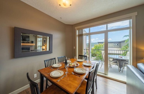Sooke Cottage | 2 Bedroom Sooke Townhome