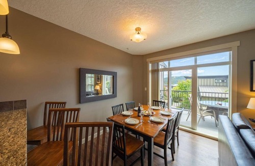 Sooke House | 2 Bedroom Sooke Townhome