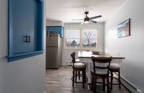 Beach Point House | 2 Minutes to the Beach. Family Sized Bungalow with deck & BBQ