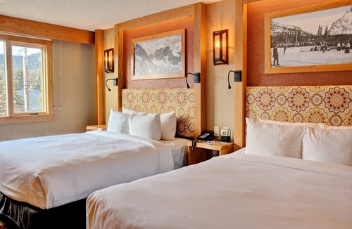 Banff Hotel | 2 Queens w/Exterior Views in Banff