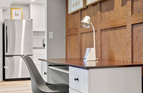 Northwest Calgary House | 2BR Cozy Suite Yoga Studio FREE Banff Pass Book Stampede!