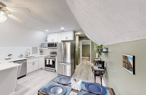 Olivia Cottage | 2nd-floor Unit w/Shared Pool, Playground & Gym