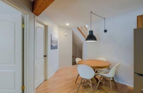 Fernie Condo | 3 Bed Townhouse - Fireplace - Great Location
