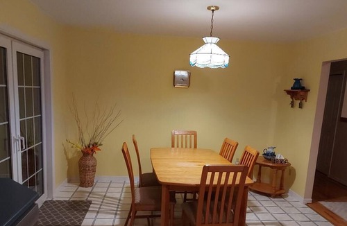 Leeds and the Thousand Islands House | 3 bedroom 2 bath house near ganaoque on the st lawrence river