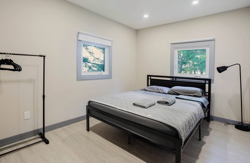 Carling Cottage | 3-Bedroom Cottage #10