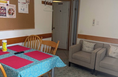 Southampton House | 3 Bedroom: Home Away From Home