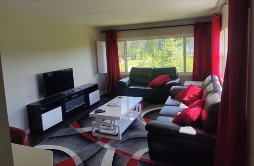 Southbank House | 3-bedroom home. Long term discount