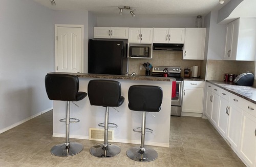 Bridlewood House | 3 Bedroom House Located Close to Spruce Meadows!