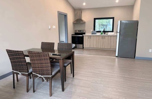 Lakefield Cabin | 3-bedroom Lakefront Villa #2