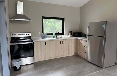 Lakefield Cabin | 3-bedroom Lakefront Villa #2