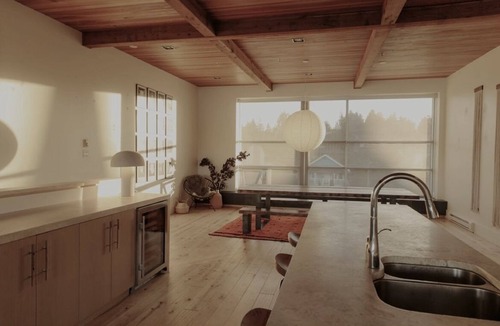 Tofino Condo | 3 bedroom Penthouse with Inlet Views