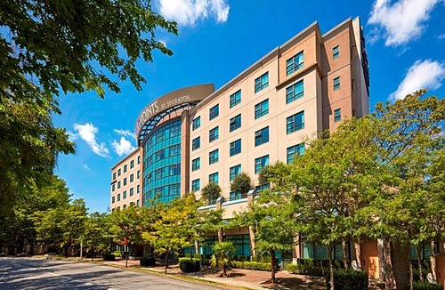 Richmond City Centre Hotel | 3-Star Hotel ∙ Four Points by Sheraton Vancouver Airport