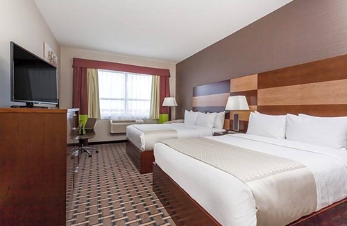 Leduc Hotel | 3-Star Hotel ∙ Wyndham Garden Edmonton Airport