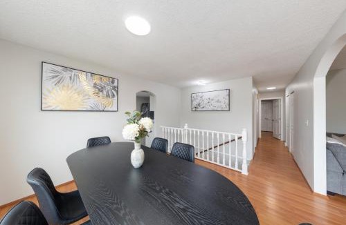 Delta House | 3BR-2BA Home30 Mins to YVR Family Friendly