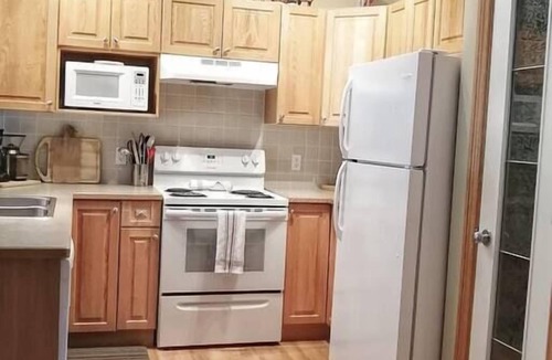 Radium Hot Springs House | 4 Bedroom 2.5 Bath Golf Townhouse in Radium