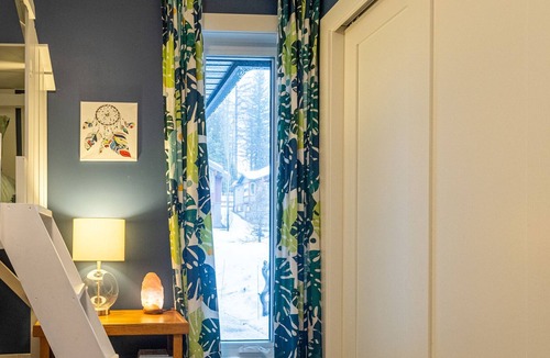 Fernie House | 4 Bedrooms l Sleeps 6 Adults & 2 Children l Hot Tub l Dog Friendly