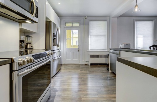 Haute-Ville Apartment | 5 Bedrooms Location & 10 Minute Walk TO Old Québec