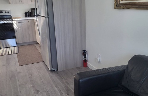 Saanichton Apartment | 5 Guests Cozy & Affordable Getaway