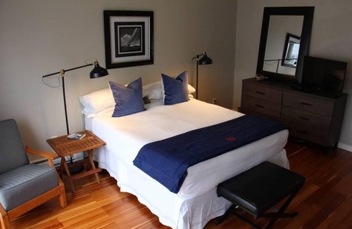 North End Condo | 5 minutes to downtown! Family-sized condo with iconic private courtyard.