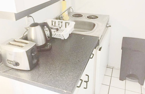Milton Park Apartment | (541) Studio Downtown Montreal