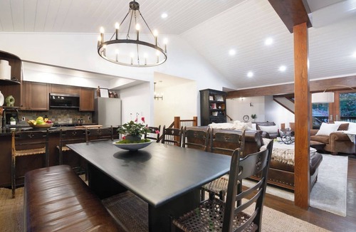 Upper Village Villa | 5BR/3BA: Ski In/Out Mountain Chalet w/Private HT