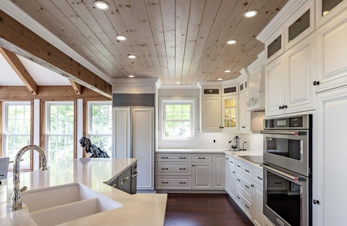 Seguin Cottage | 6 bed 5 bath cottage on Lake Rosseau