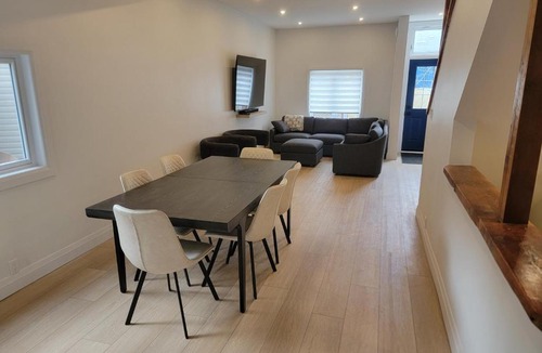 Niagara House | 672 Wellington - Stay in the heart of Toronto