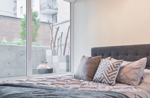 Bridgeland Condo | 800 sqft Balcony | Near Saddledome | Underground Parking