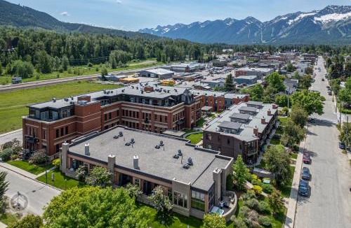 Fernie Apartment | 901 Fernie by StayIn