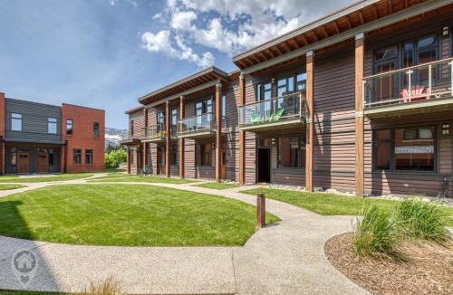 Fernie Apartment | 901 Fernie by StayIn