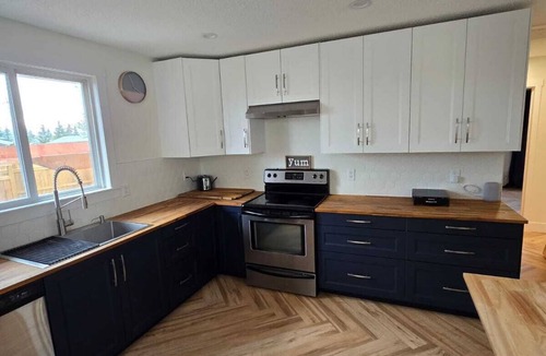 Southeast Calgary House | A Little R & R- private sauna & hot tub