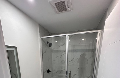 Delta House | A perfect 2 Bdr+ 2 Bath home available away from home.