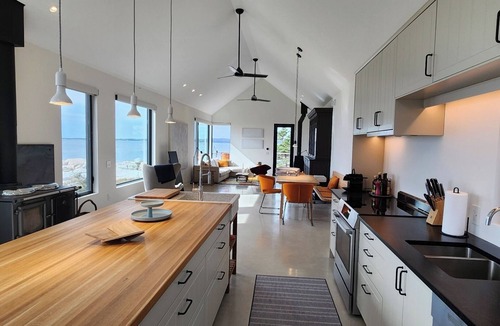 Halifax County House | Above the Tide