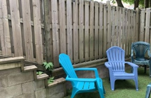 Halifax Apartment | Accessible Apartment Steps from Chocolate Lake