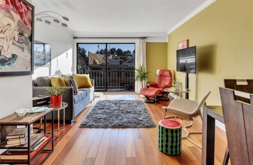 Kitsilano Apartment | Adorable 1-Bedroom Apartment on Kitsilano Beach