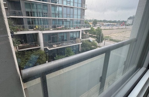 The Queensway Condo | Aesthetic 1 bedroom Apartment with gym and indoor pool