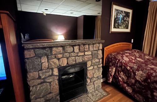 Upper Jarvis Hostel | All Days Hostel
