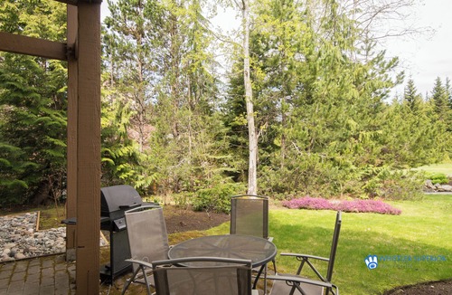 Blackcomb Condo | Alpine Greens - Village Shuttle, BBQ, Patio, Free Parking & WiFi