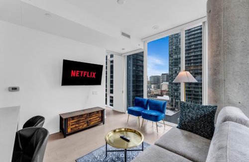 Downtown Toronto Apartment | Altitude Residences
