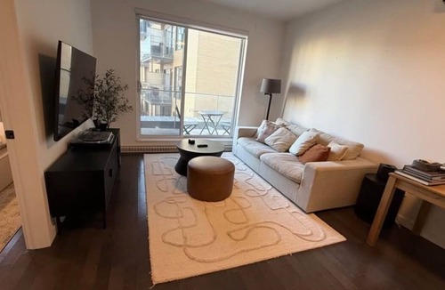 Lachine Apartment | Amazing 1BR near downtown With gym and pool in building